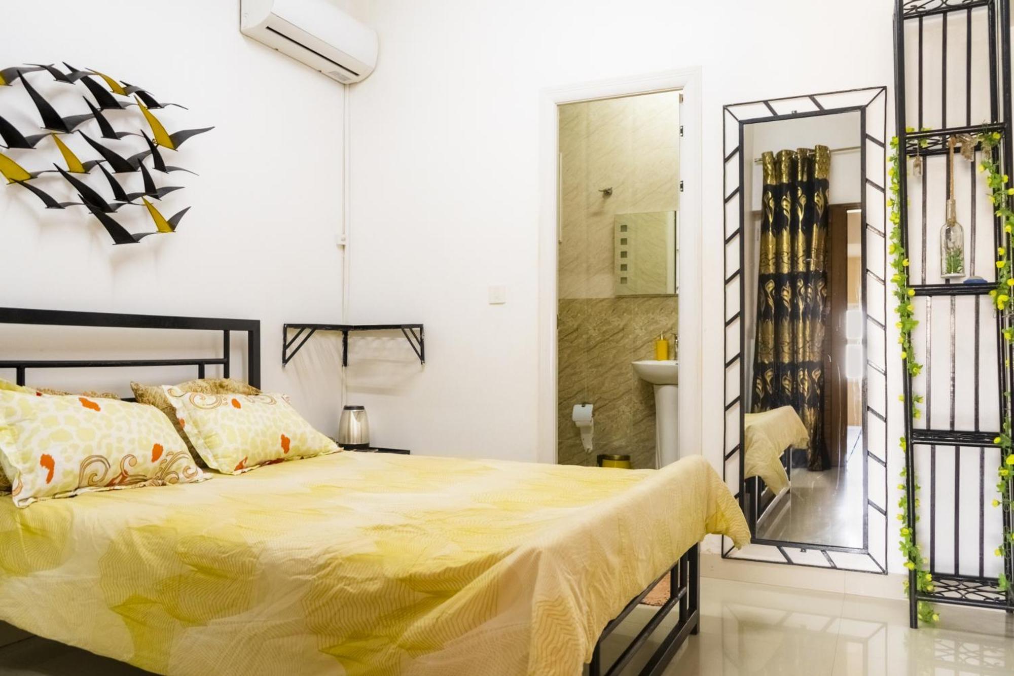 דקר Chambres Meublees Avenue Cheikh Anta Diop מראה חיצוני תמונה