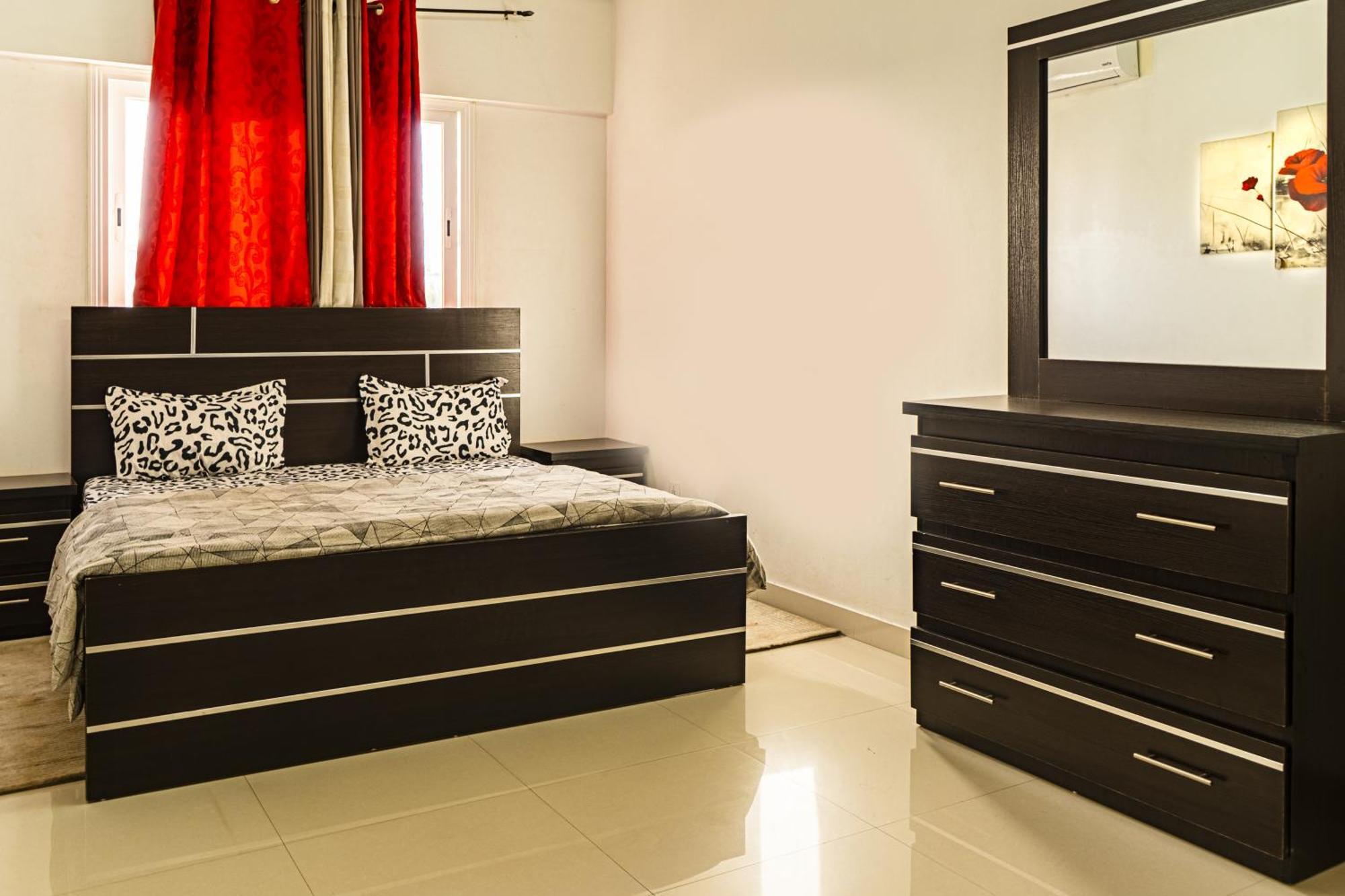 דקר Chambres Meublees Avenue Cheikh Anta Diop מראה חיצוני תמונה